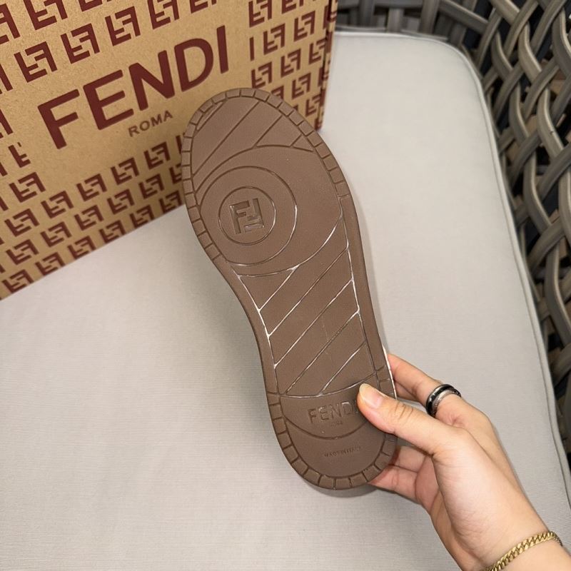 Fendi Low Shoes